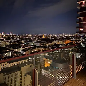 triiiple-suites-level-22-mit-balkon-und-tiefgarage.vienna-besthotels.com/